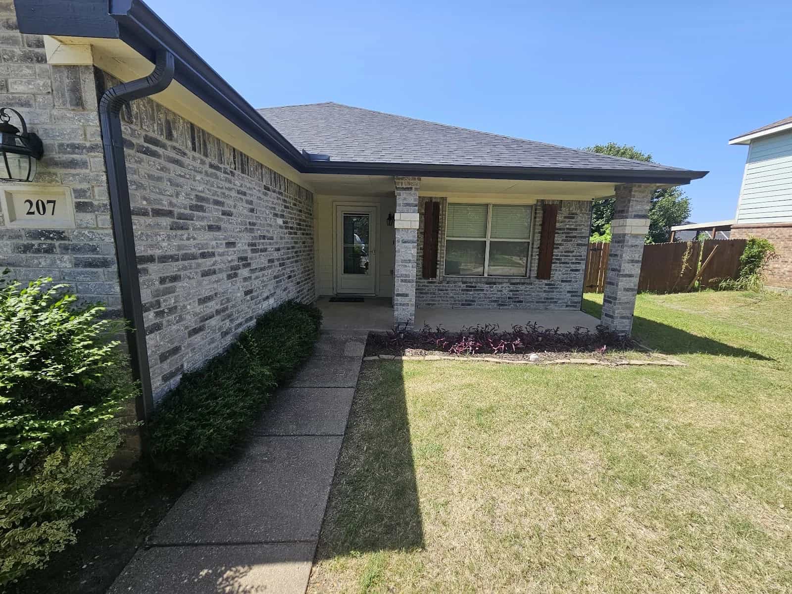 Completed HailKing roofing and gutter project in North Texas